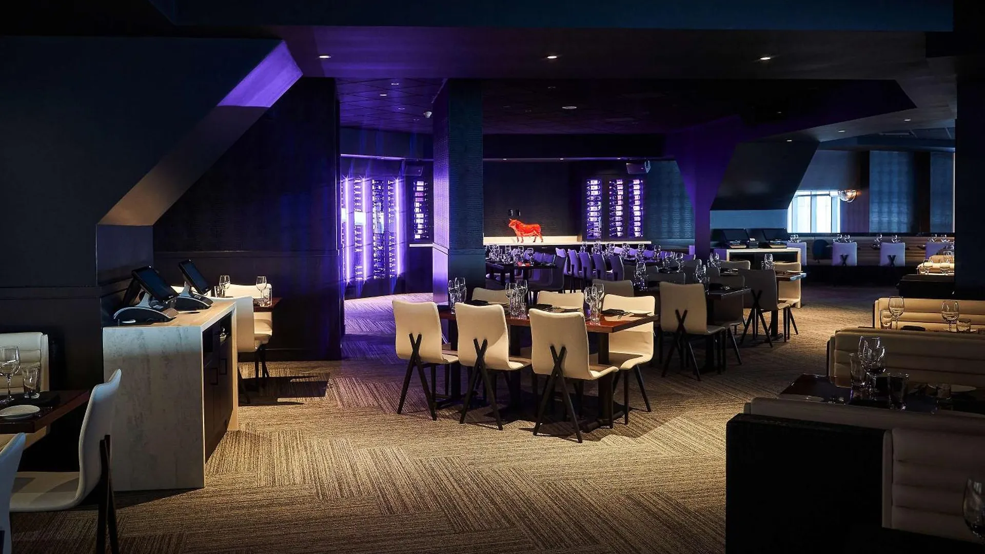 Embassy Suites By Hilton Niagara Falls/ Fallsview Hotel