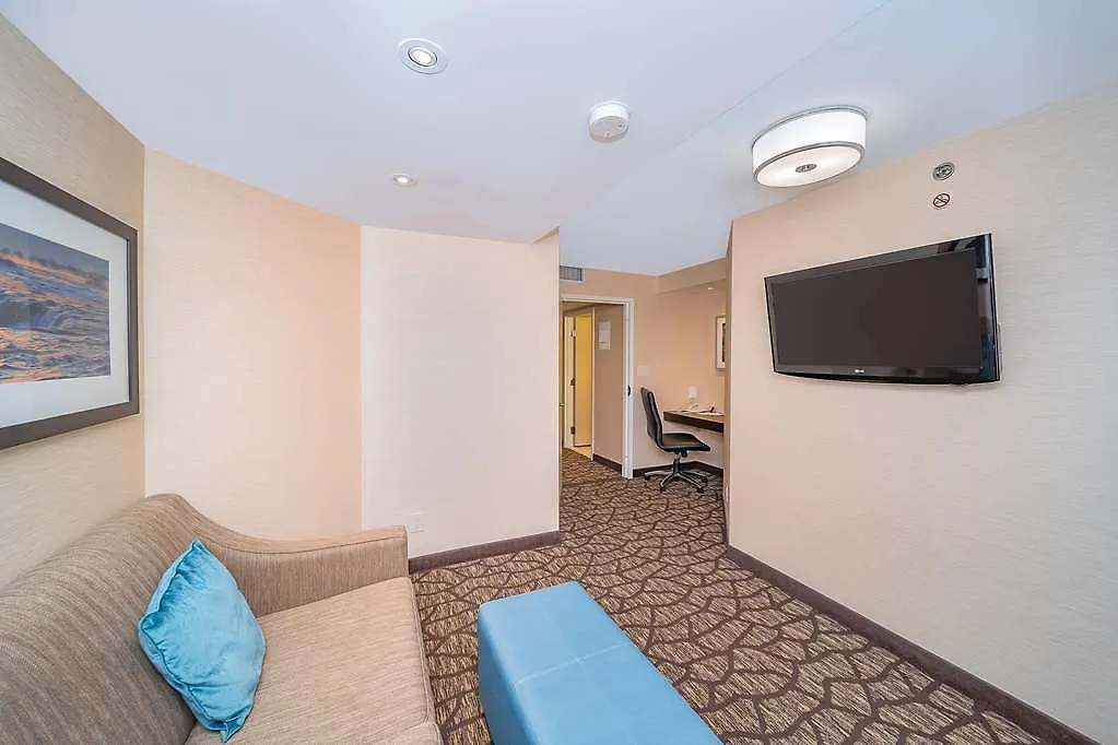 Embassy Suites By Hilton Niagara Falls/ Fallsview