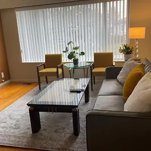 舒服民宿 Vancouver