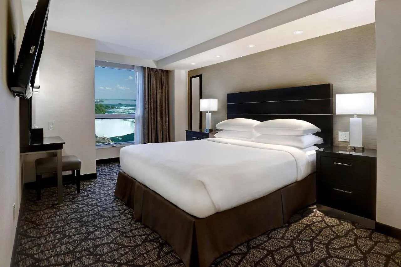 Hotel Embassy Suites By Hilton Niagara Falls/ Fallsview