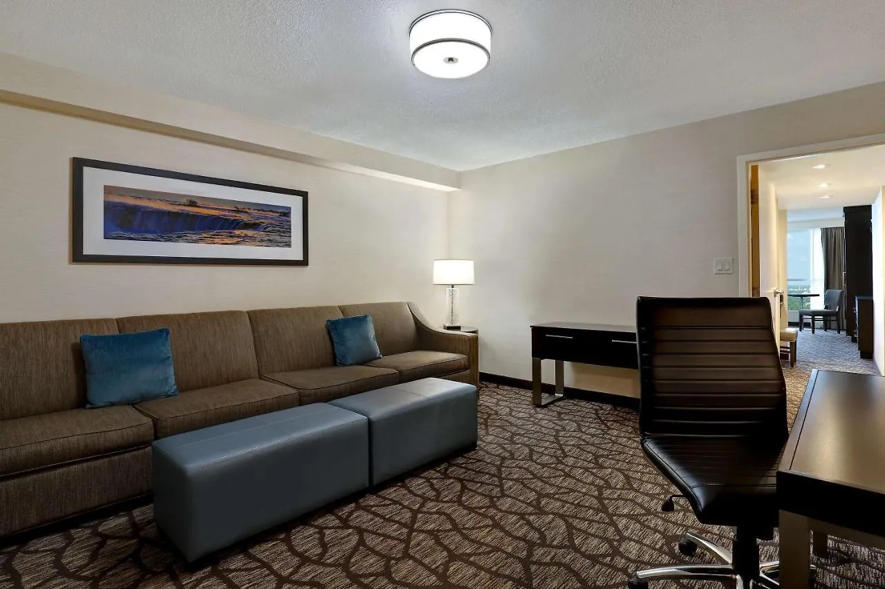 Hotel Embassy Suites By Hilton Niagara Falls/ Fallsview
