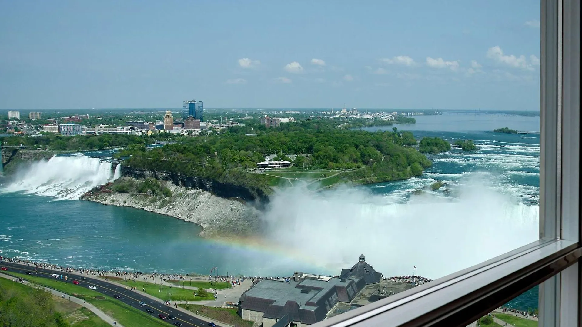 Embassy Suites By Hilton Niagara Falls/ Fallsview 4*,  Canada
