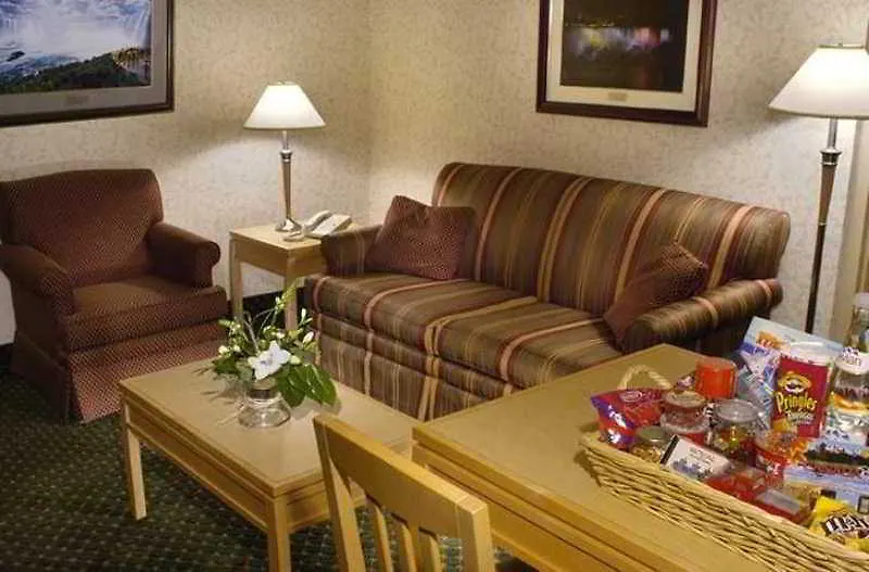 Embassy Suites By Hilton Niagara Falls/ Fallsview Hotel