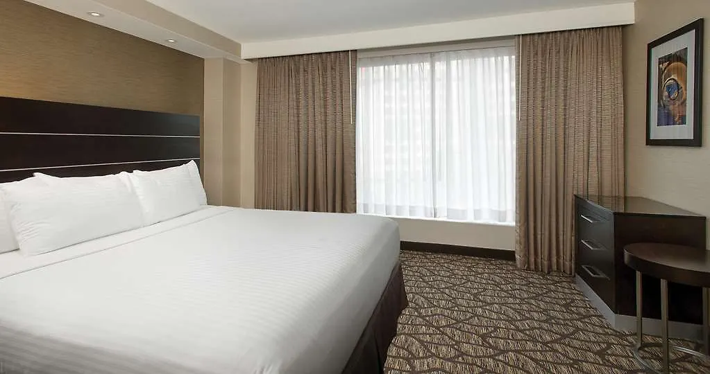 Embassy Suites By Hilton Niagara Falls/ Fallsview